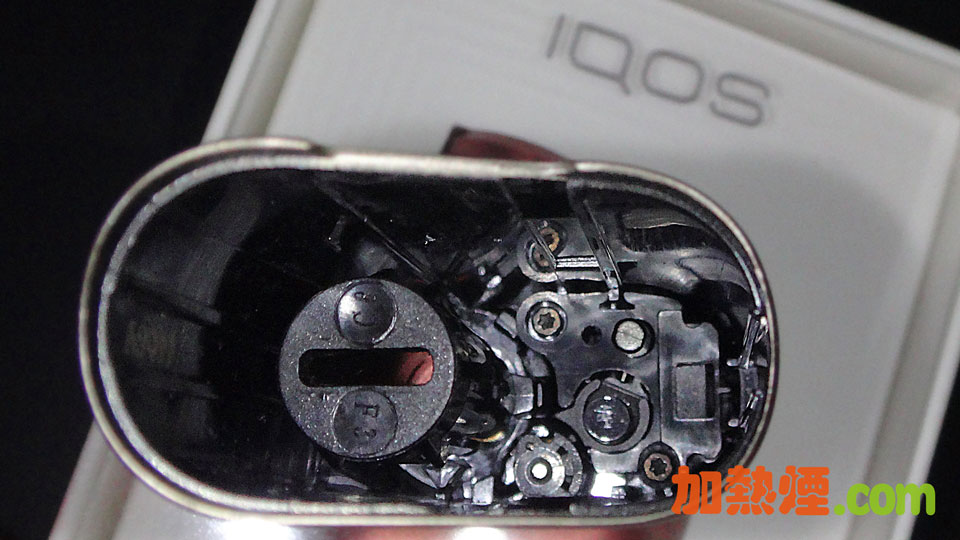 IQOS 3 MULTI 上蓋內部結構複雜 IQOS 3 MULTI 上蓋內部結構複雜假貨機會低微